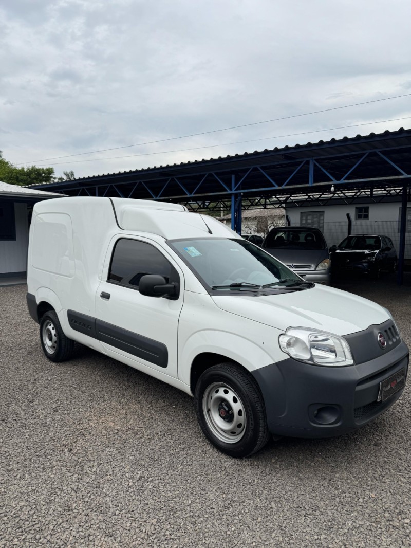 FIORINO 1.4 HARD WORKING FURGÃO EVO 8V FLEX 2P MANUAL - 2019 - IGREJINHA