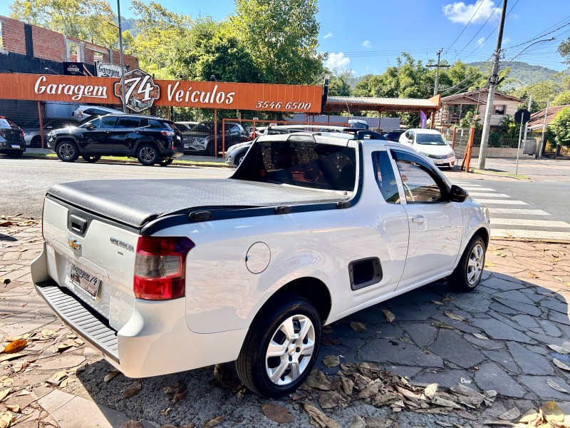 MONTANA 1.4 MPFI LS CS 8V FLEX 2P MANUAL - 2017 - TRêS COROAS