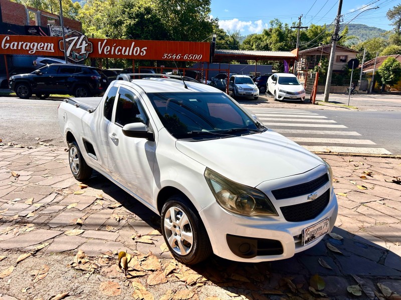 MONTANA 1.4 MPFI LS CS 8V FLEX 2P MANUAL - 2017 - TRêS COROAS