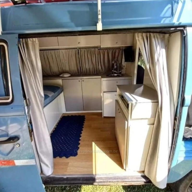 KOMBI 1.6 FURGÃO 8V GASOLINA 3P MANUAL - 1999 - BENTO GONçALVES