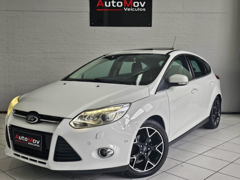 focus 2.0 titanium plus hatch 16v flex 4p auto 2015 caxias do sul