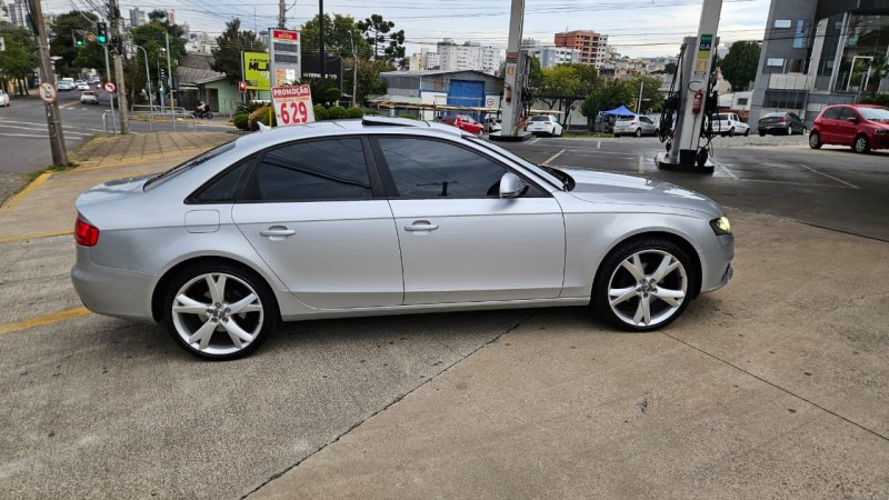 A4 2.0 TFSI ATTRACTION 180CV GASOLINA 4P MULTITRONIC - 2009 - CAXIAS DO SUL