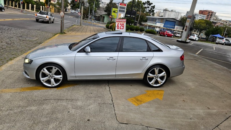 A4 2.0 TFSI ATTRACTION 180CV GASOLINA 4P MULTITRONIC - 2009 - CAXIAS DO SUL
