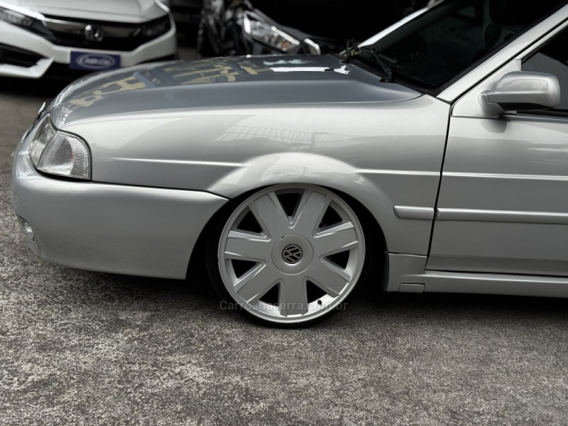 SANTANA 2.0 MI 8V GASOLINA 4P MANUAL - 2004 - CAXIAS DO SUL