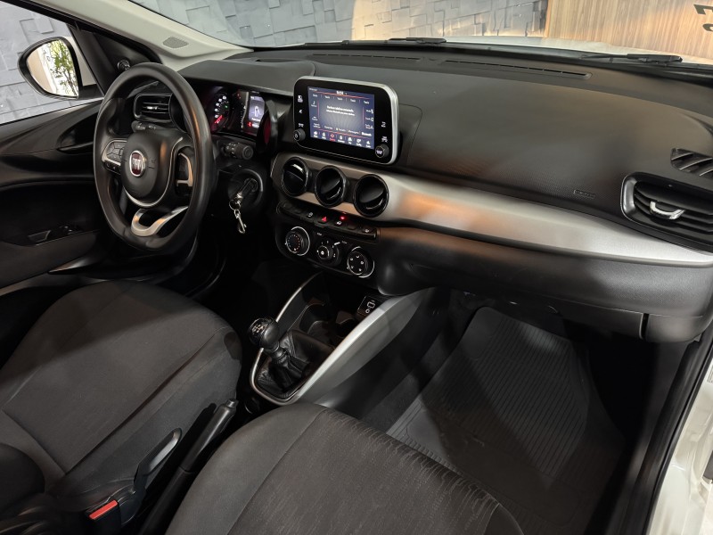 ARGO 1.0 DRIVE 6V FLEX 4P MANUAL - 2018 - NOVO HAMBURGO