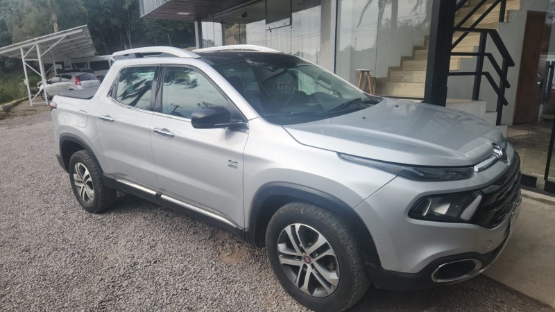 TORO 2.0 16V TURBO DIESEL VOLCANO 4WD AUTOMÁTICO - 2018 - CAXIAS DO SUL