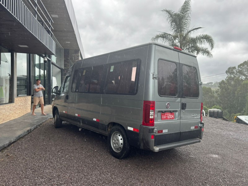 DUCATO 2.3 MINIBUS 16 LUGARES TETO ALTO 16V TURBO INTERCOOLER DIESEL MANUAL - 2016 - CAXIAS DO SUL