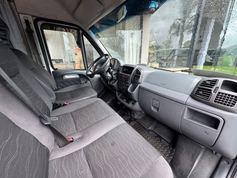DUCATO 2.3 MINIBUS 16 LUGARES TETO ALTO 16V TURBO INTERCOOLER DIESEL MANUAL - 2016 - CAXIAS DO SUL
