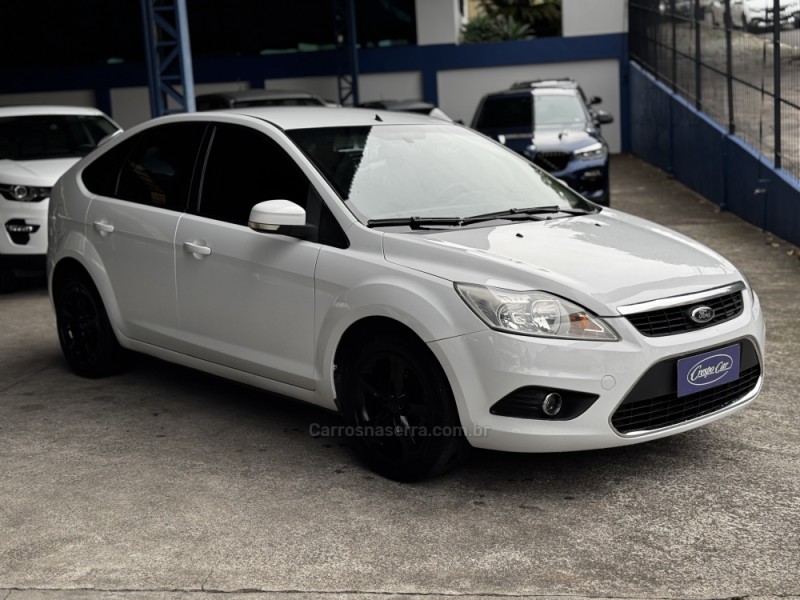 FOCUS 1.6 GLX 16V FLEX 4P MANUAL - 2013 - CAXIAS DO SUL