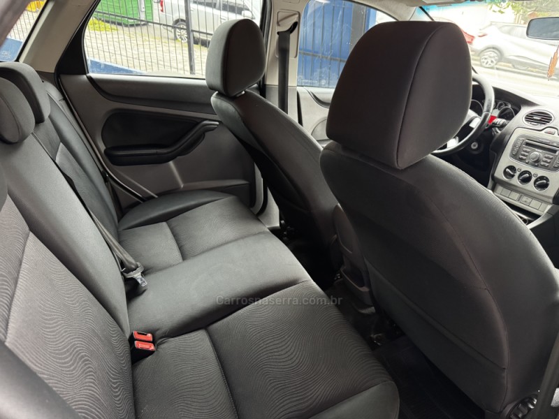 FOCUS 1.6 GLX 16V FLEX 4P MANUAL - 2013 - CAXIAS DO SUL