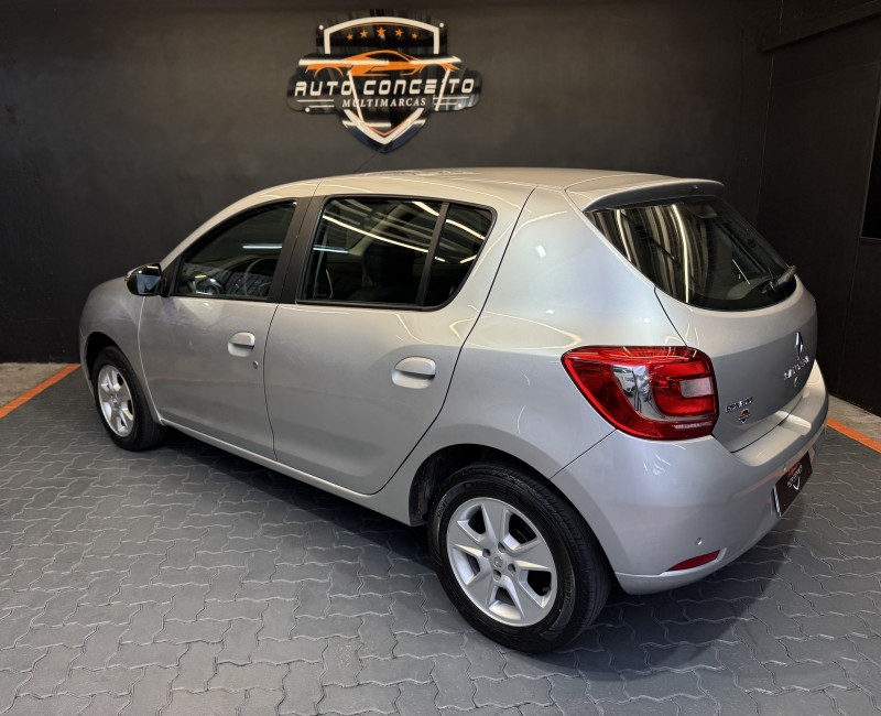 SANDERO 1.6 DYNAMIQUE 8V FLEX 4P MANUAL - 2015 - CAXIAS DO SUL