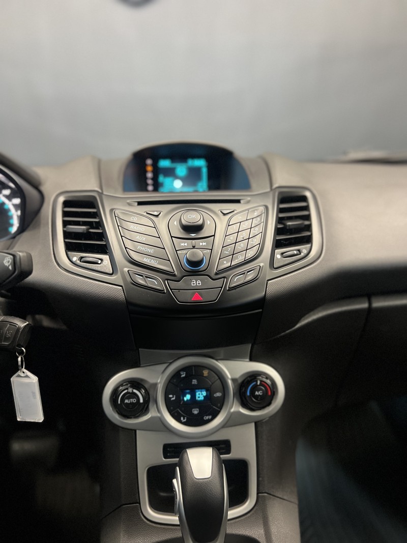 FIESTA 1.6 SE HATCH 16V FLEX 4P AUTOMÁTICO - 2015 - CAXIAS DO SUL