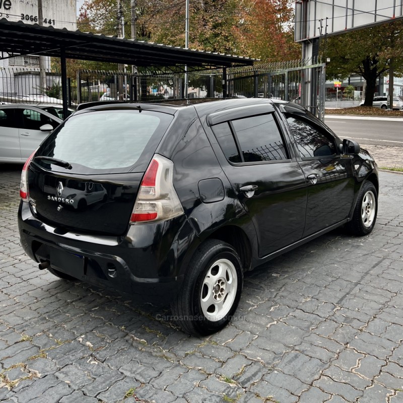 SANDERO 1.6 AUTHENTIQUE 8V FLEX 4P MANUAL - 2014 - CAXIAS DO SUL
