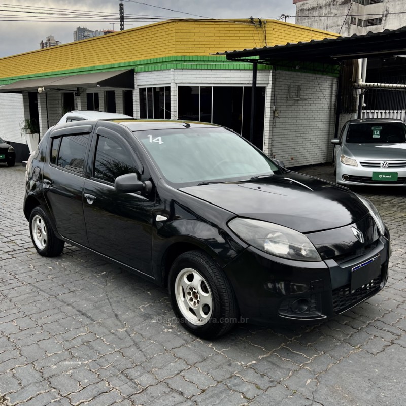 sandero 1.6 authentique 8v flex 4p manual 2014 caxias do sul