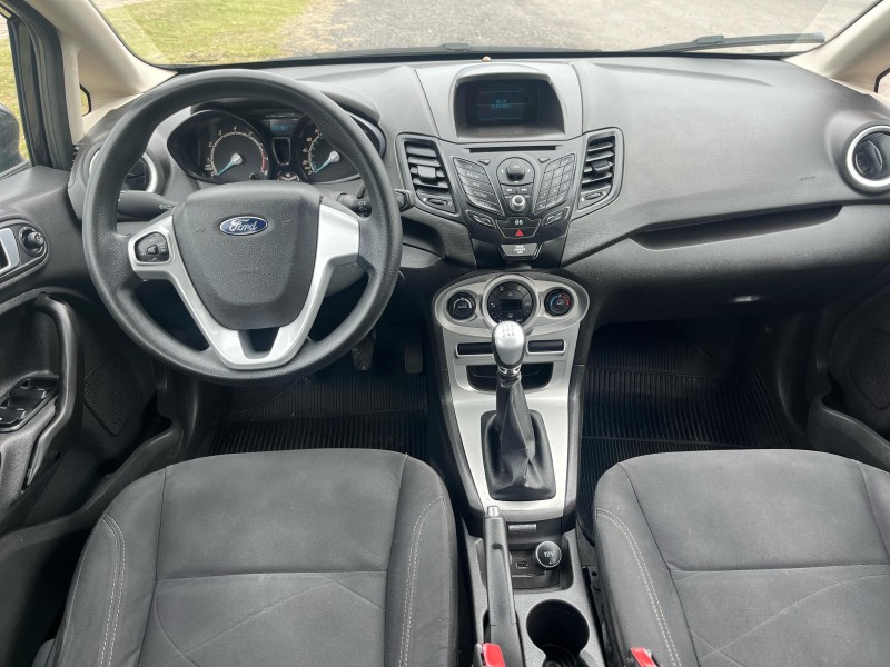 FIESTA 1.6 SE SEDAN 16V FLEX 4P MANUAL - 2014 - FARROUPILHA