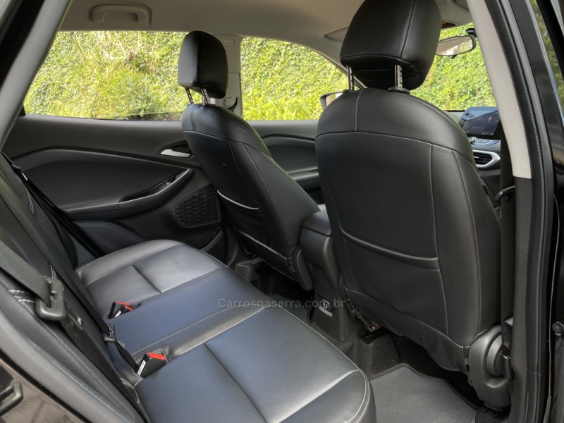 TRACKER 1.0 12V LT TURBO FLEX 4P AUTOMÁTICO - 2022 - FARROUPILHA
