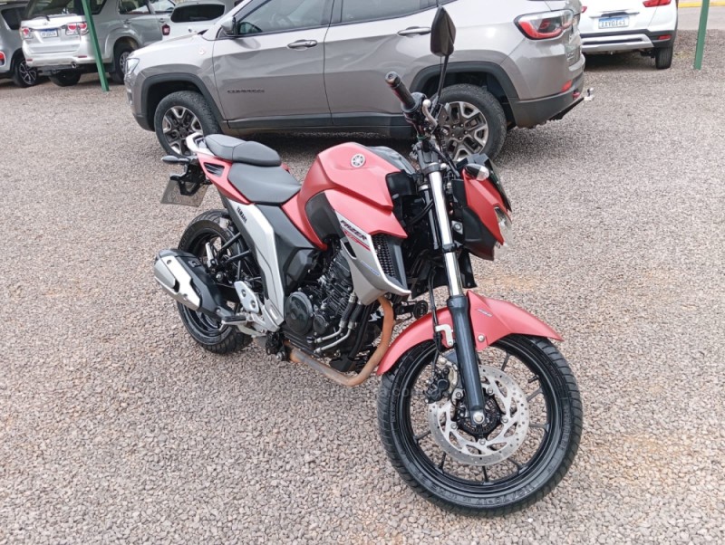 FAZER 250IE LIMITED ED - 2019 - PICADA CAFé