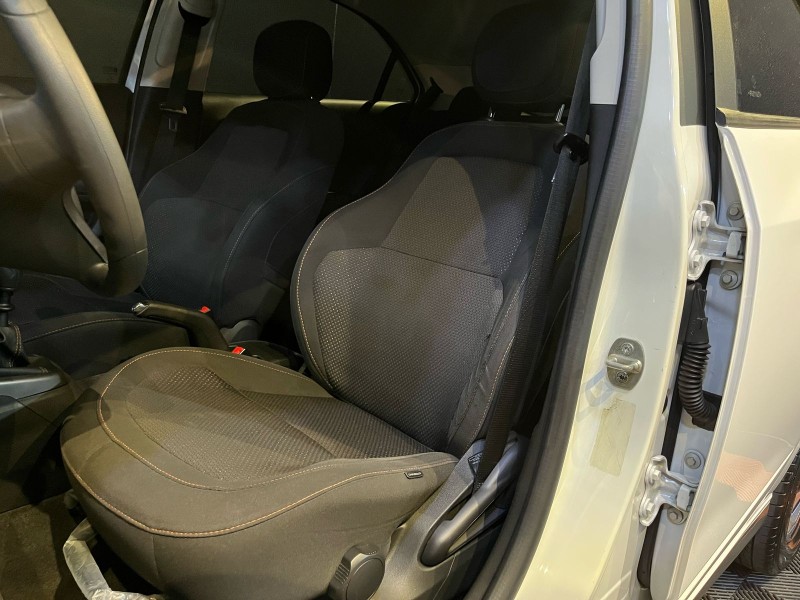 ONIX 1.4 MPFI LTZ 8V FLEX 4P MANUAL - 2015 - ANTôNIO PRADO