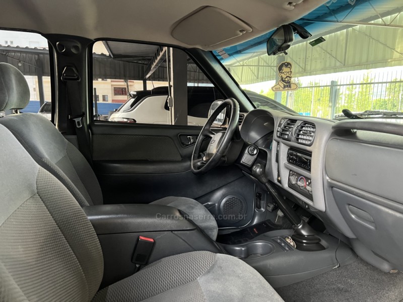 S10 2.8 RODEIO 4X4 CD 12V TURBO ELECTRONIC INTERCOOLER DIESEL 4P MANUAL - 2011 - BOM PRINCíPIO