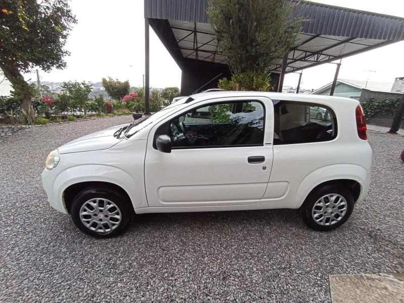 UNO 1.0 VIVACE 8V FLEX 2P MANUAL - 2013 - BENTO GONçALVES