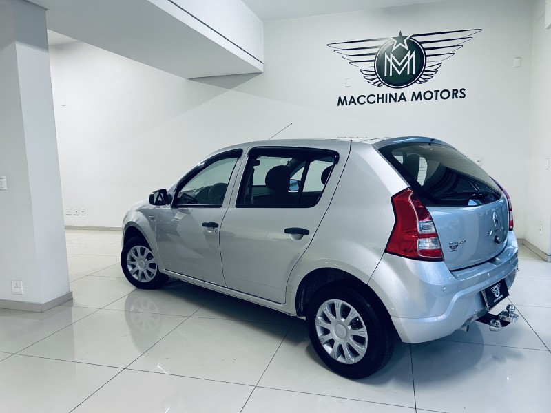 SANDERO 1.0 AUTHENTIQUE 16V FLEX 4P MANUAL - 2013 - CAXIAS DO SUL