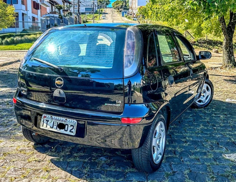 CORSA 1.4 MPFI MAXX 8V FLEX 4P MANUAL - 2012 - CAXIAS DO SUL