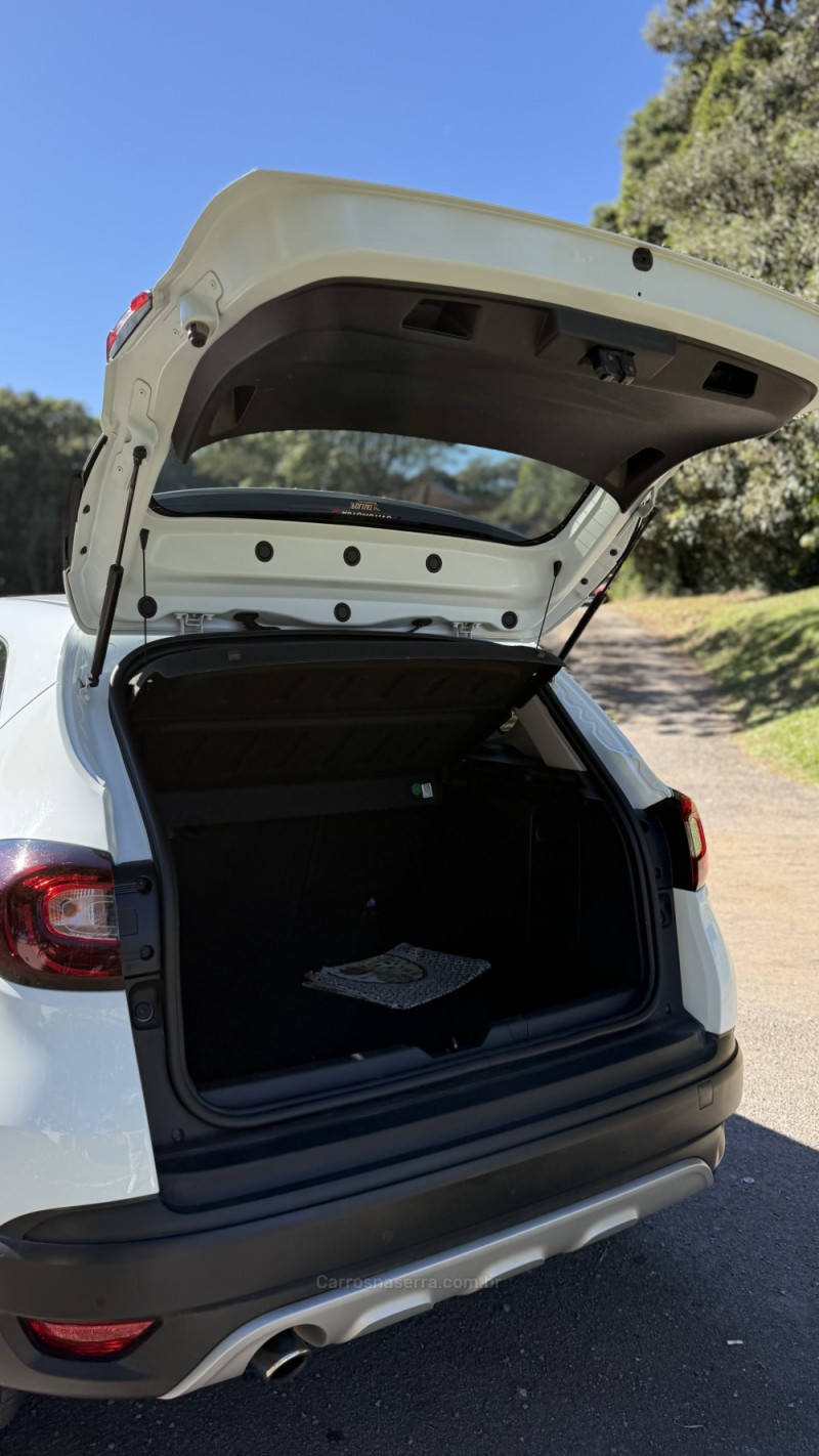 CAPTUR 1.6 16V SCE FLEX ZEN MANUAL - 2018 - FARROUPILHA