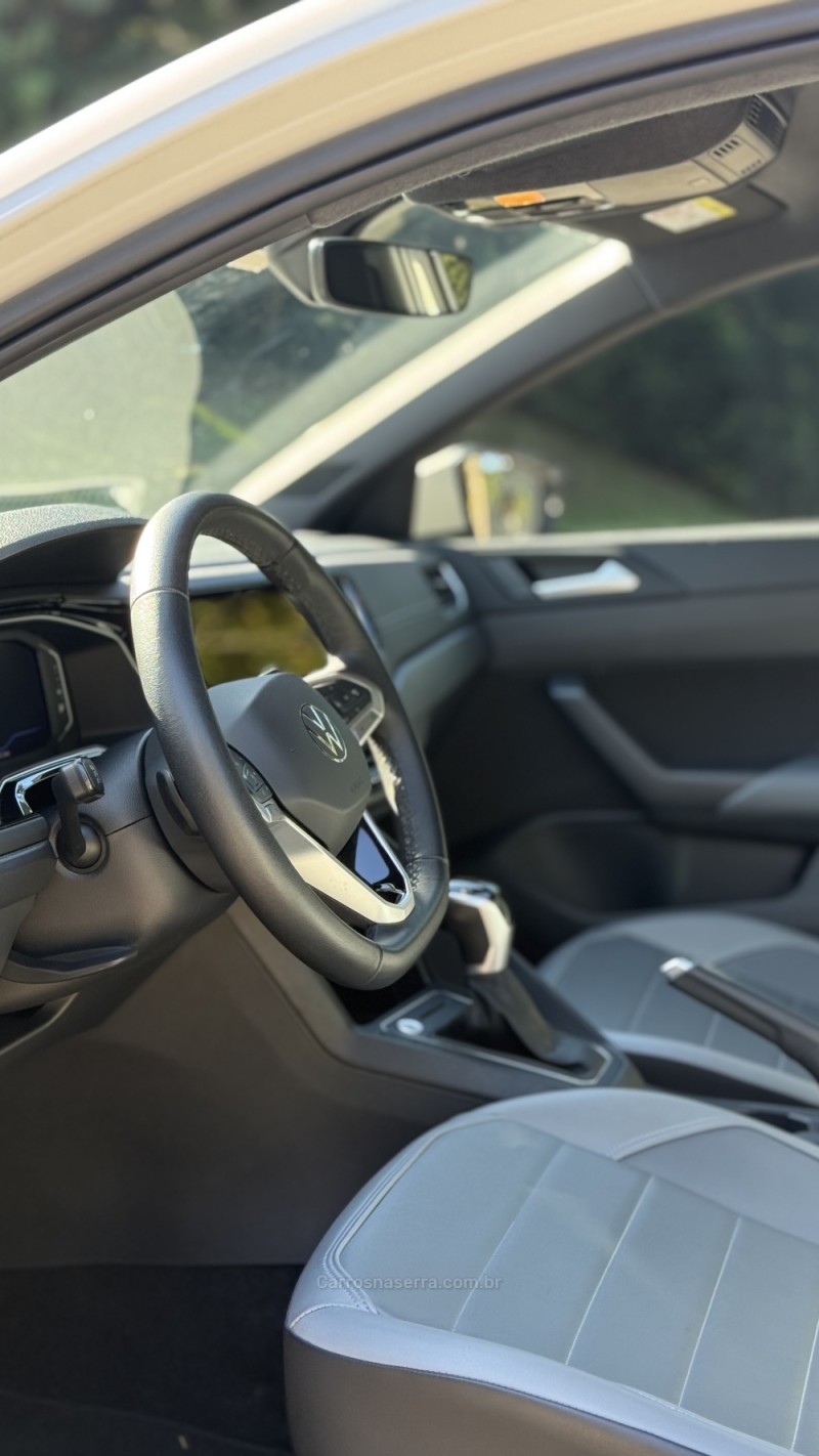 NIVUS 1.0 TSI HIGHLINE FLEX 4P AUTOMÁTICO - 2024 - FARROUPILHA