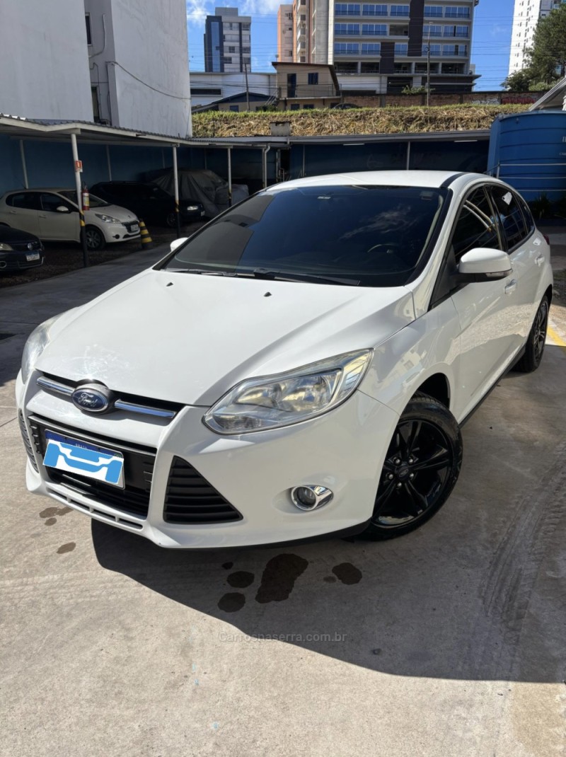 FOCUS 1.6 S 16V FLEX 4P MANUAL