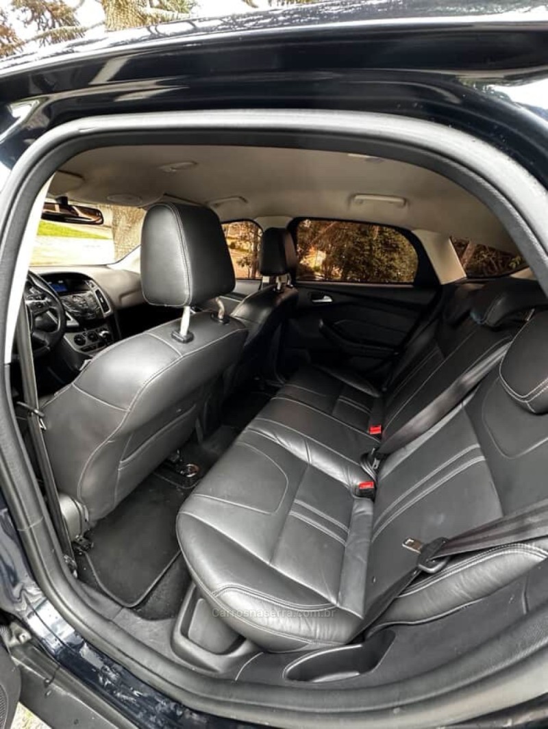 FOCUS 1.6 SE PLUS 16V FLEX 4P MANUAL - 2014 - FARROUPILHA