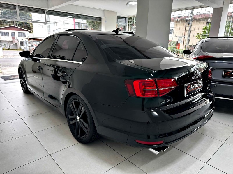 JETTA 2.0 TSI HIGHLINE 211CV GASOLINA 4P DSG - 2016 - CAXIAS DO SUL