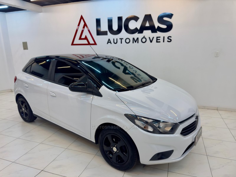 ONIX 1.4 MPFI LT 8V FLEX 4P MANUAL - 2019 - BOM RETIRO DO SUL