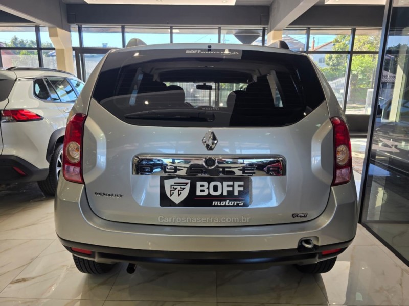 DUSTER 1.6 OUTDOOR 4X2 16V FLEX 4P MANUAL - 2015 - CAXIAS DO SUL