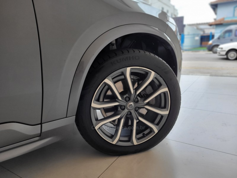XC90 2.0 D5 INSCRIPTION 235CV DIESEL 4P AUTOMÁTICO - 2019 - CANELA