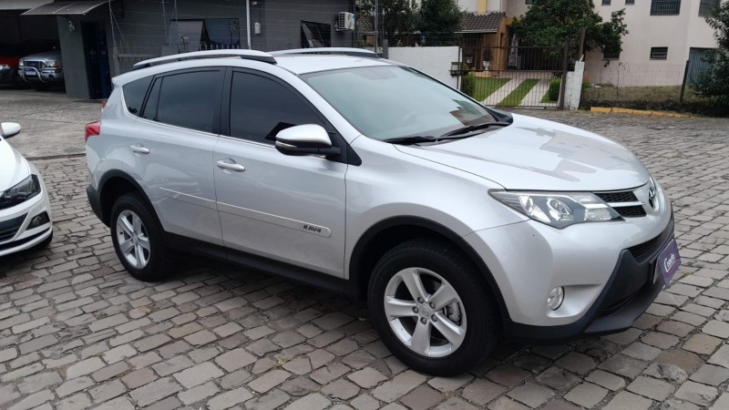 RAV4 2.0 4X2 16V GASOLINA 4P AUTOMÁTICO - 2014 - FARROUPILHA