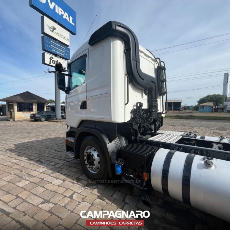 R-440 A 6X2 - 2018 - VACARIA
