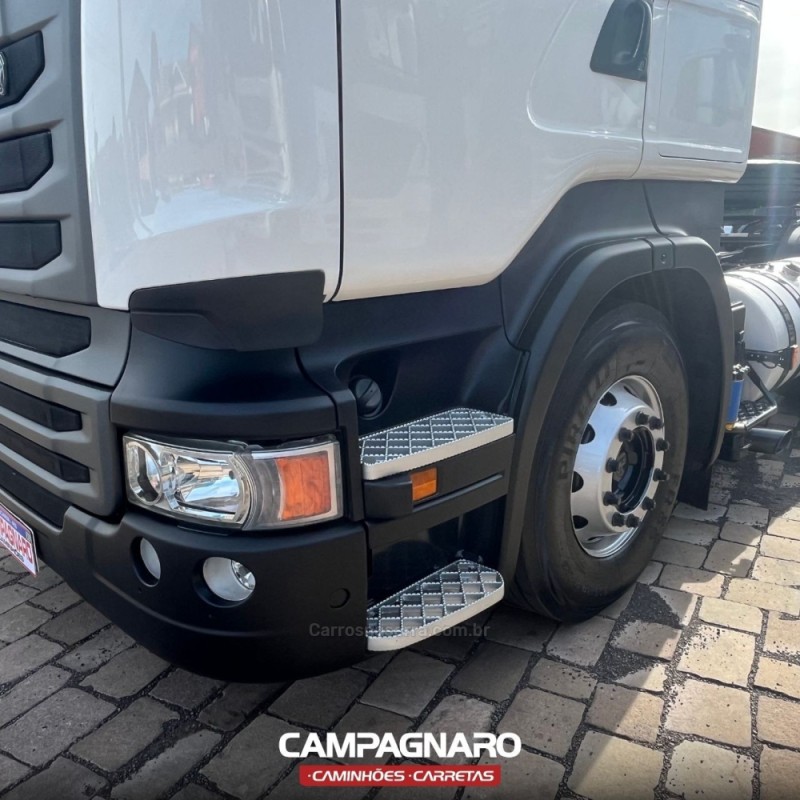R-440 A 6X2 - 2018 - VACARIA
