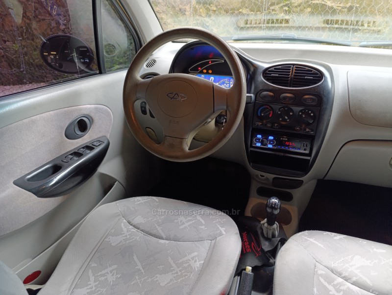 QQ 1.1 MPFI 16V GASOLINA 4P MANUAL - 2012 - CAXIAS DO SUL