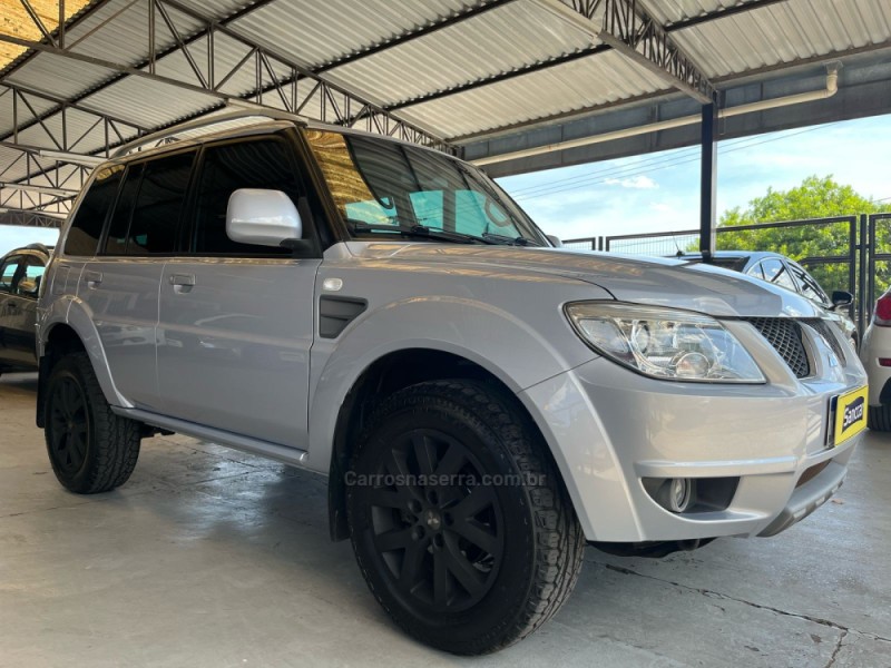 PAJERO TR4 2.0 4X2 16V GASOLINA 4P AUTOMÁTICO - 2013 - SANTA CRUZ DO SUL