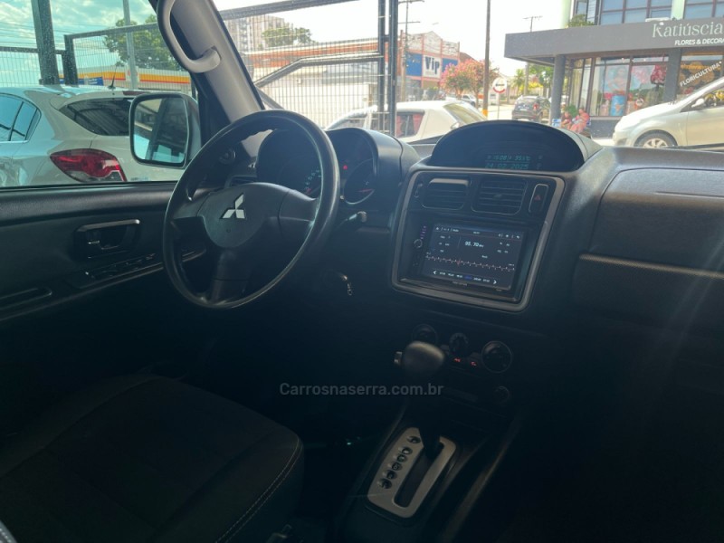 PAJERO TR4 2.0 4X2 16V GASOLINA 4P AUTOMÁTICO - 2013 - SANTA CRUZ DO SUL