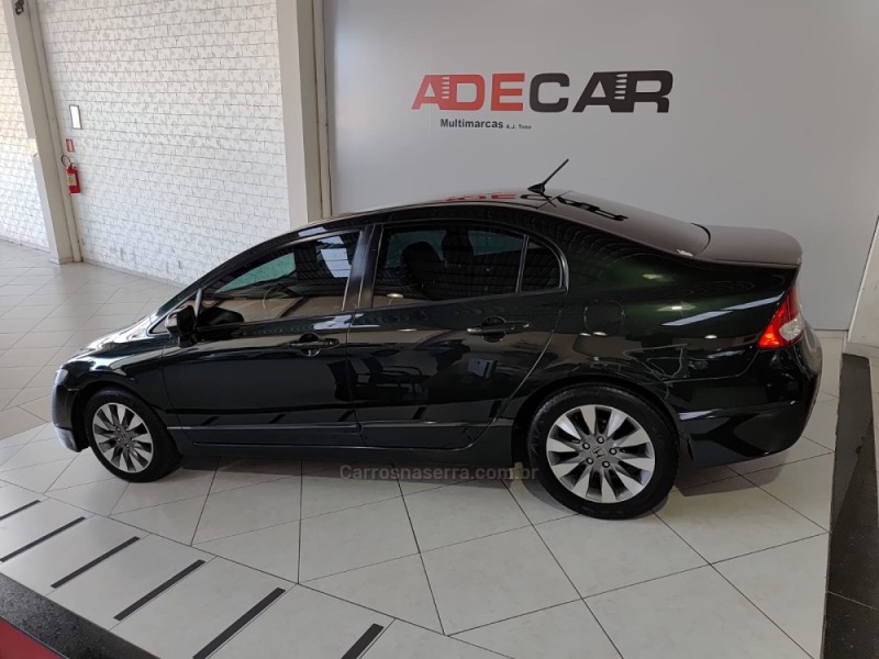 CIVIC 1.8 LXL 16V FLEX 4P AUTOMÁTICO - 2011 - FARROUPILHA