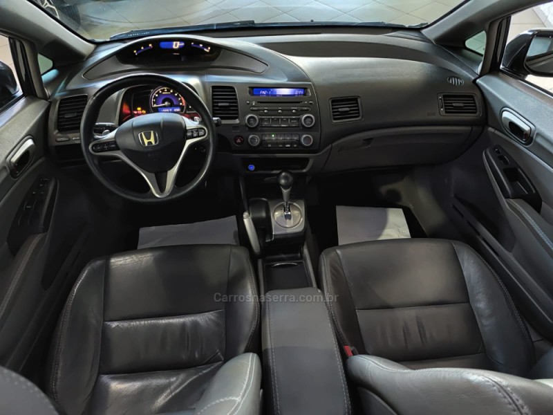CIVIC 1.8 LXL 16V FLEX 4P AUTOMÁTICO - 2011 - FARROUPILHA