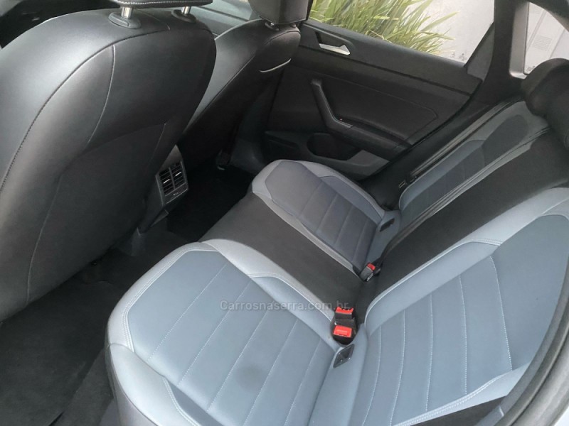 NIVUS 1.0 200 TSI HIGHLINE LAUNCHING EDITION TOTAL FLEX 4P AUTOMÁTICO - 2022 - CAXIAS DO SUL