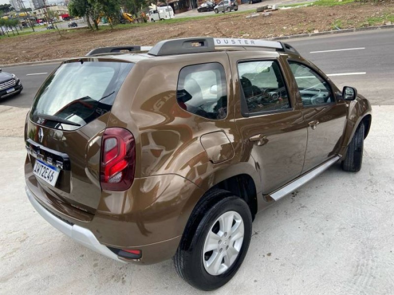 DUSTER 1.6 DYNAMIQUE 4X2 16V FLEX 4P MANUAL - 2016 - CAXIAS DO SUL