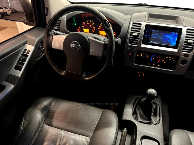 FRONTIER 2.5 SE ATTACK 4X4 CD TURBO ELETRONIC DIESEL 4P MANUAL - 2012 - CASCA