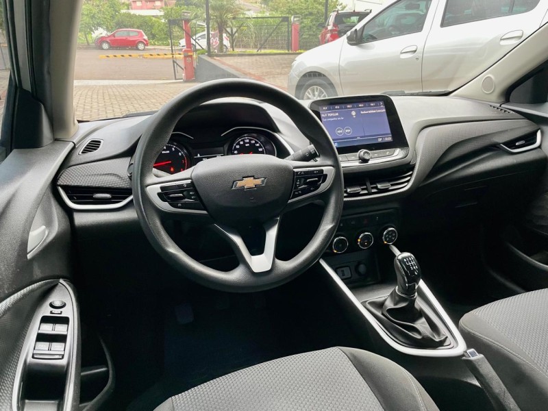 ONIX 1.0 LT 12V FLEX 4P MANUAL - 2023 - TEUTôNIA