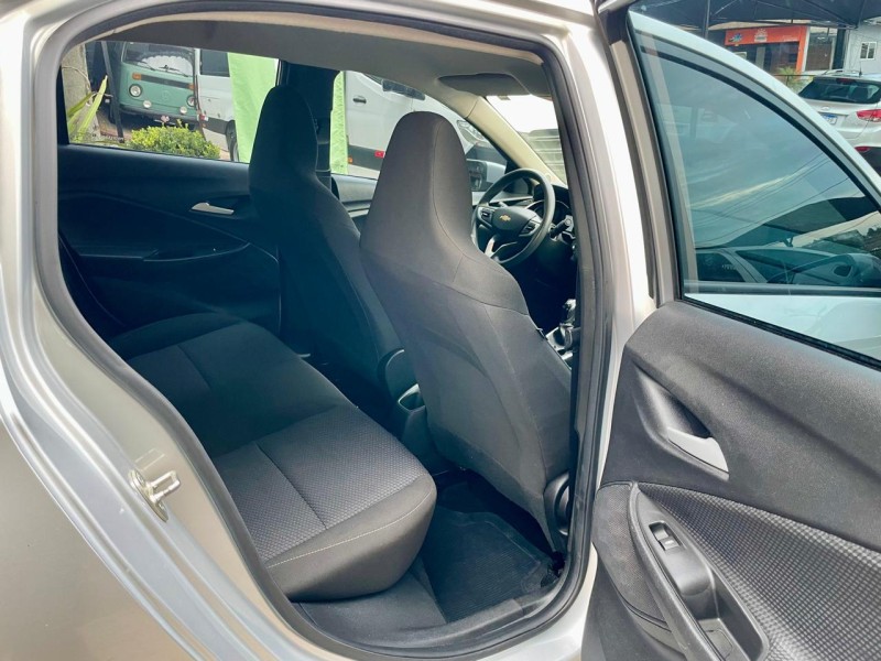 ONIX 1.0 LT 12V FLEX 4P MANUAL - 2023 - TEUTôNIA