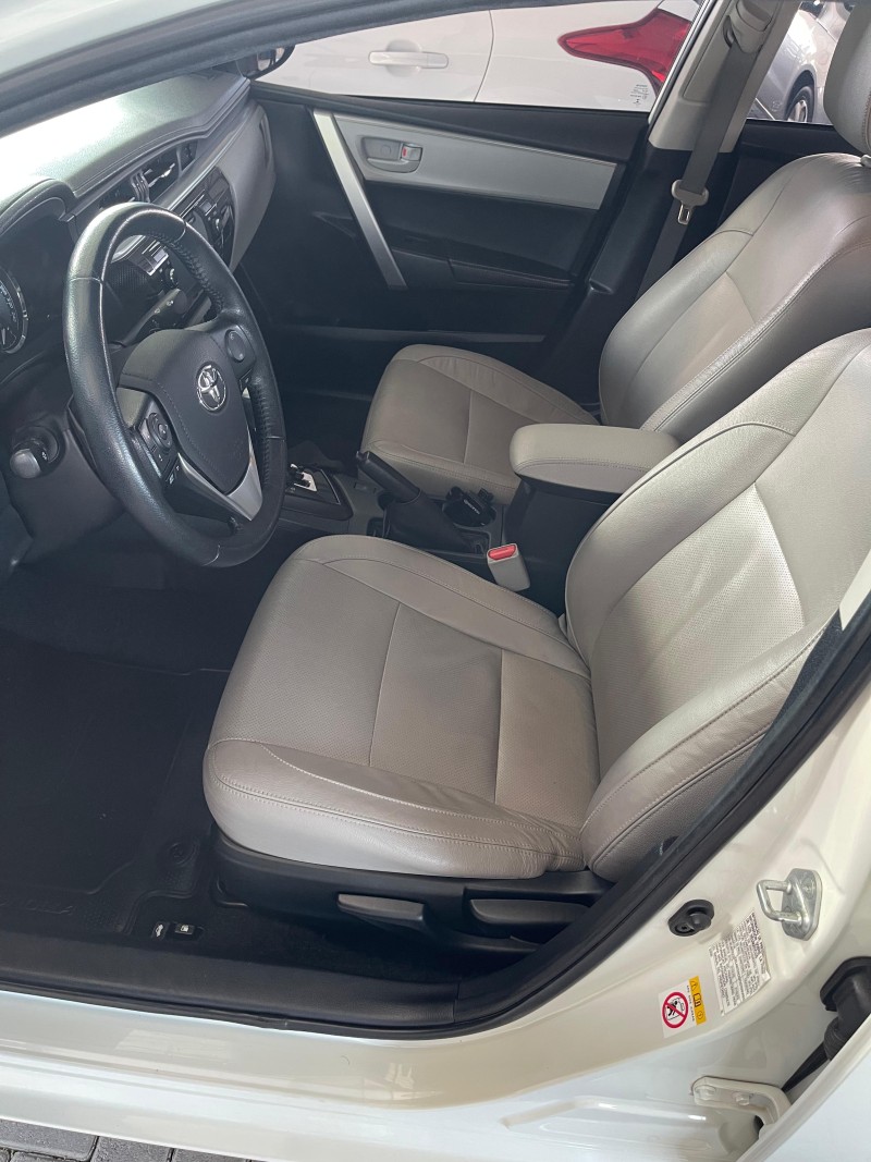 COROLLA 2.0 XEI 16V FLEX 4P AUTOMÁTICO - 2015 - CAXIAS DO SUL