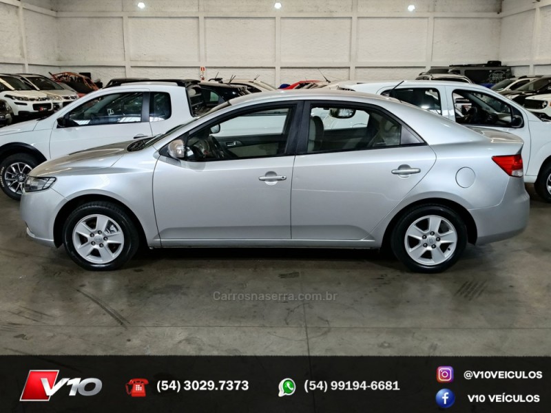CERATO 1.6 EX2 SEDAN 16V GASOLINA 4P MANUAL - 2011 - CAXIAS DO SUL
