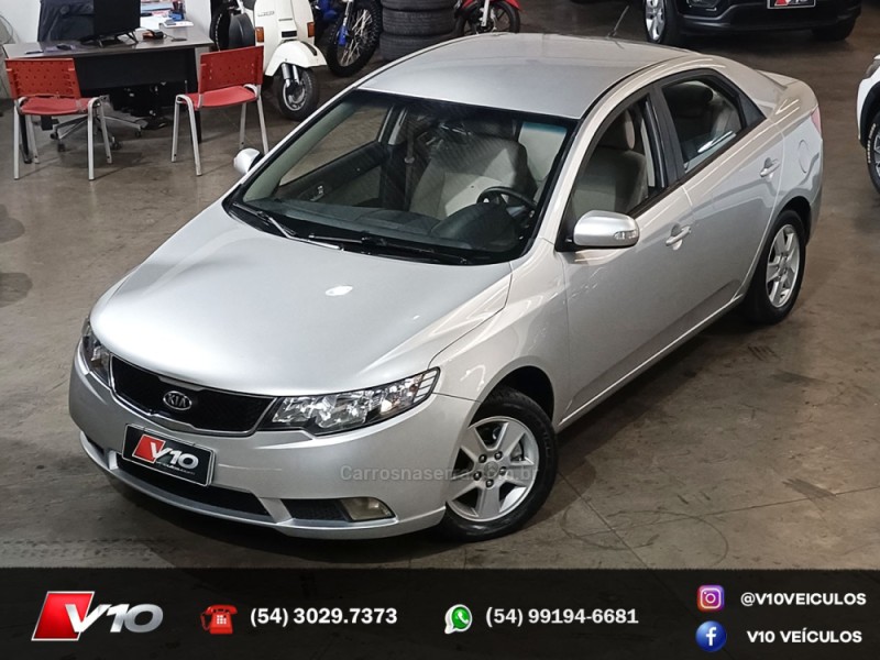 CERATO 1.6 EX2 SEDAN 16V GASOLINA 4P MANUAL - 2011 - CAXIAS DO SUL